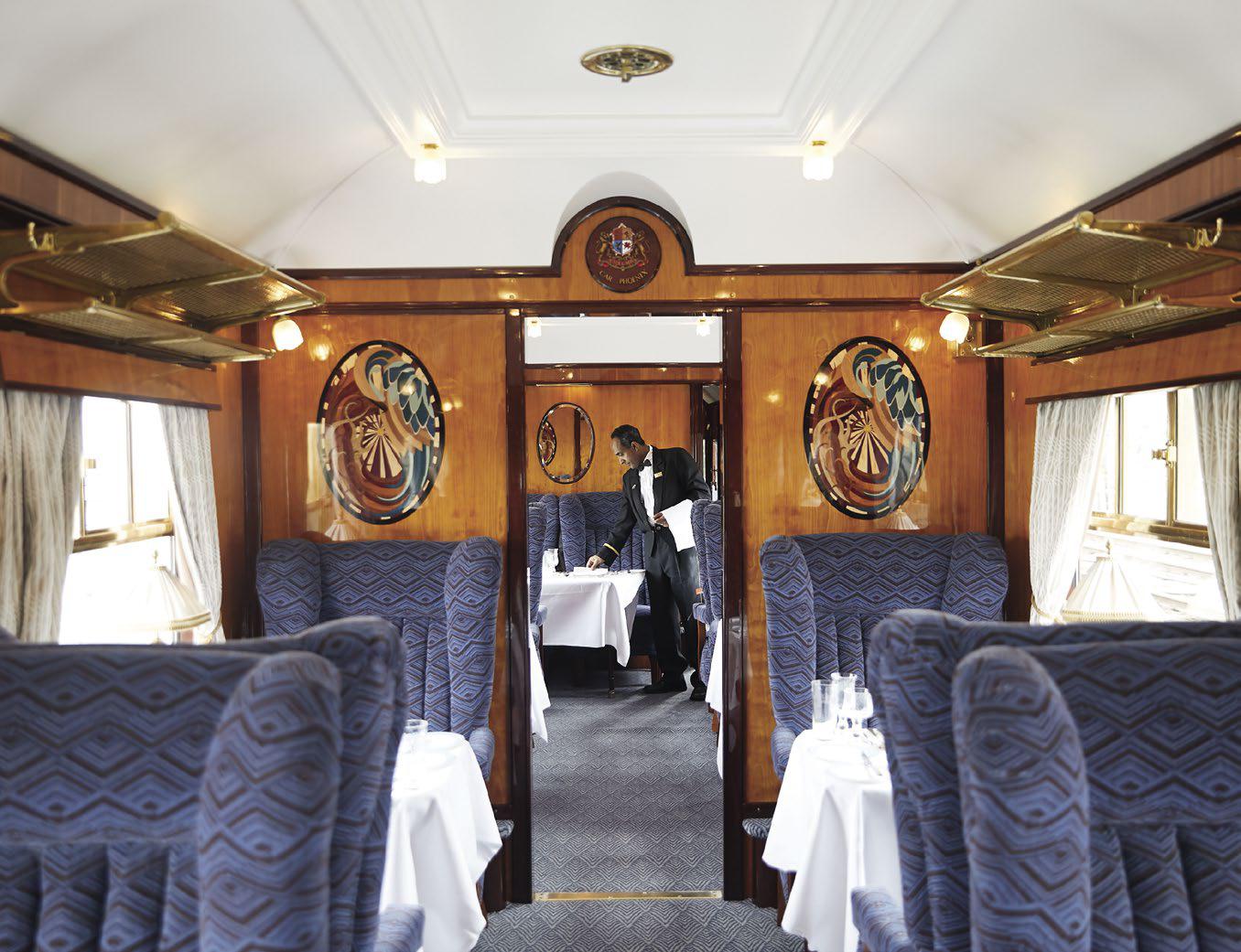 Andean Explorer Belmond traversant les Andes p&eacute;ruviennes